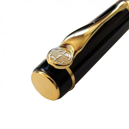 Luoshi-530-Fountain-Pen-Cap-Details