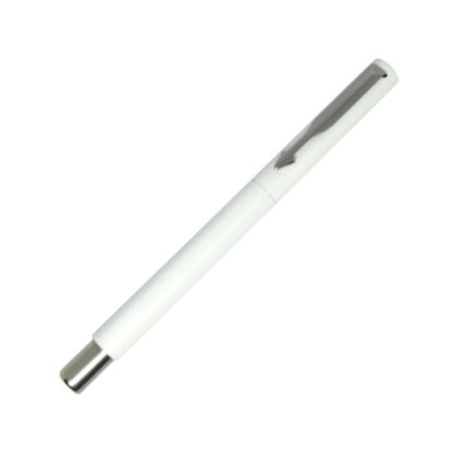 White Parker Vector Fountain Pen