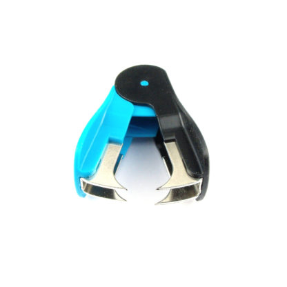 Blue And Black Staple Remover - Image 4