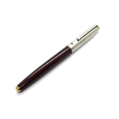 Hero 329 Fountain Pen (Burgundy) Closed