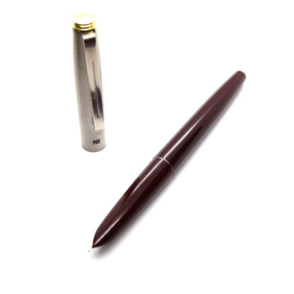 Hero 329 Fountain Pen (Burgundy) Open