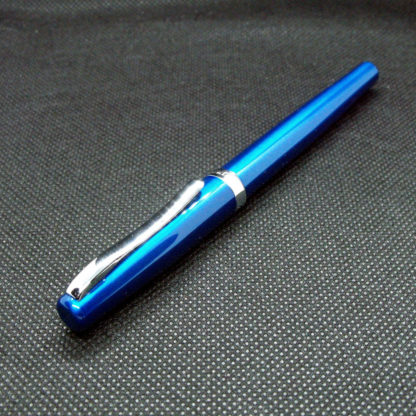 Duke 209 Fountain Pen (Blue) Details
