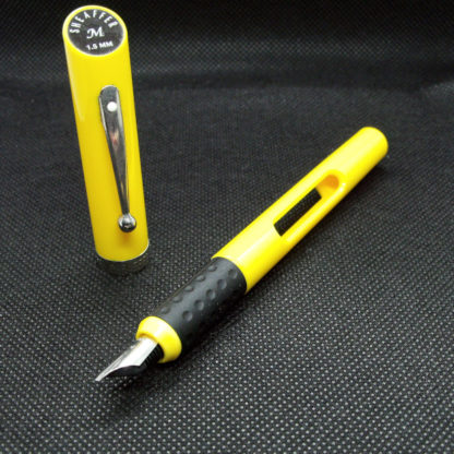 Sheaffer Viewpoint Calligraphy Fountain Pen (Medium) Cap