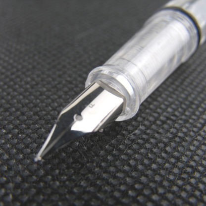 Wing Sung 3008 Fountain Pen Stainless Steel F Nib (White)