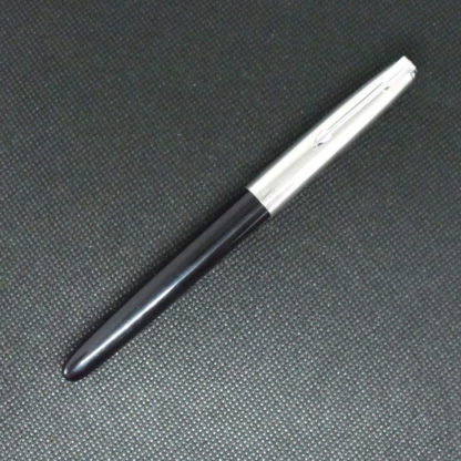 Black Hero 616 Fountain Pen