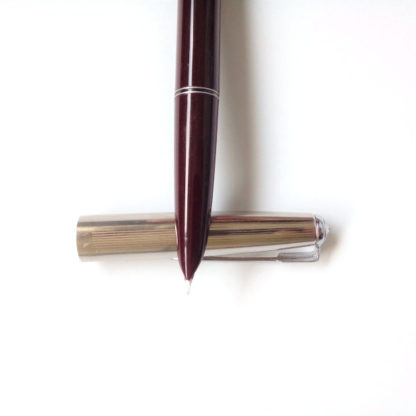 Burgundy Red Hero 616 Limited Fountain Pen