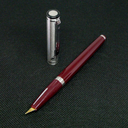 Hero 240 Vintage NOS Fountain Pen (Burgundy) Cap & Nib