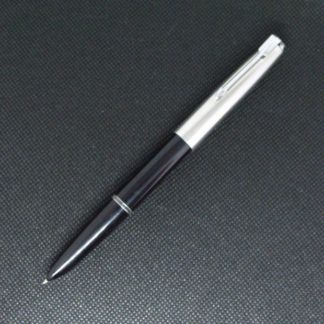 Hero 616 Fountain Pen (Black)