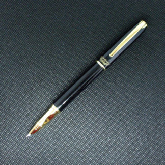 Hero 7023 Fountain Pen (Hooded Nib)