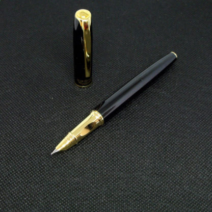 Hero 7023 Fountain Pen (Hooded Nib) Cap & Nib Details