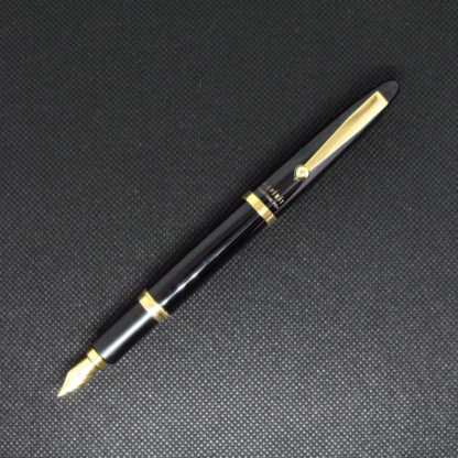 Ohto F Spirit Fountain Pen