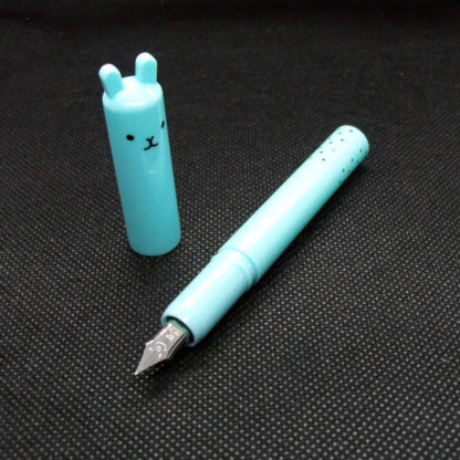 Poket Bunny Fountain Pen (Blue) Details