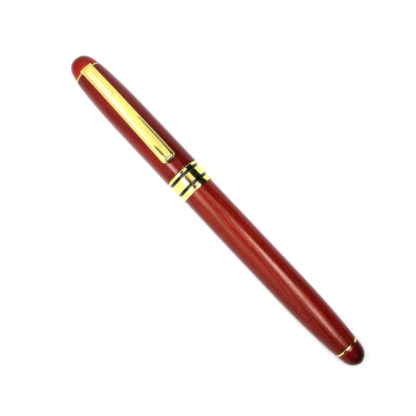 Wood Fountain Pen Cap Detail