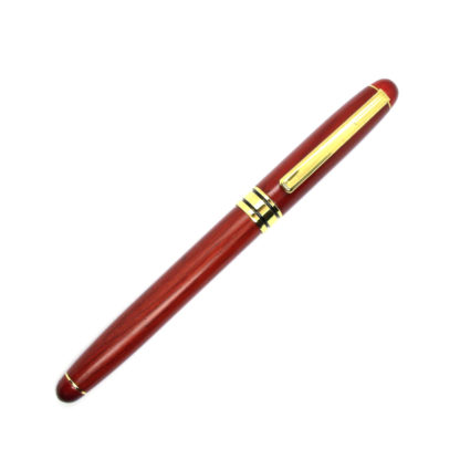 Wood Fountain Pen Closed