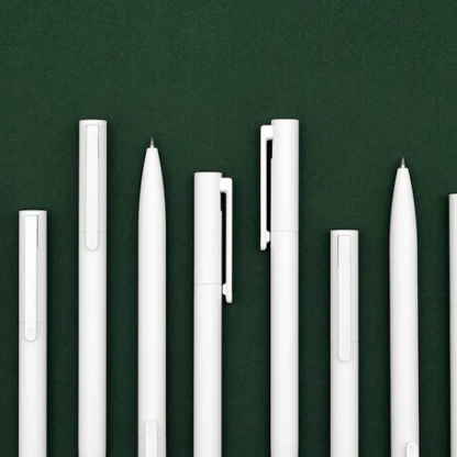 Multiple White Xiaomi Mi Gel Pens