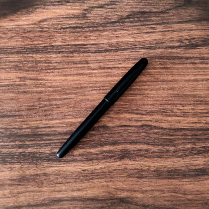 Beautiful Black Metal Fountain Pen Body
