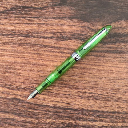 Unique Green 992 Fountain Pen Posted